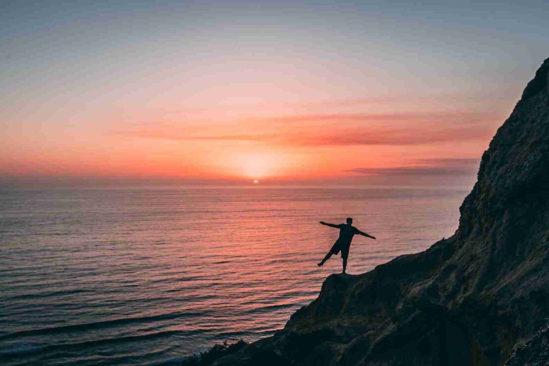 激光治疗毛孔粗大价格(激光缩毛孔多少钱)